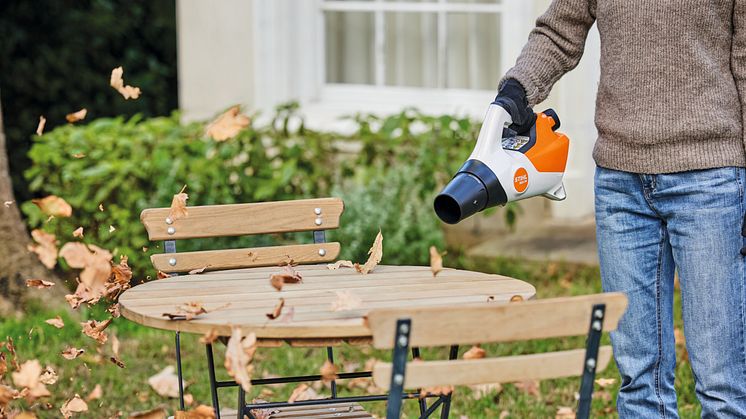 124973_STIHL_BGA_30_Anwendung_2_EU - usable RoW.jpg