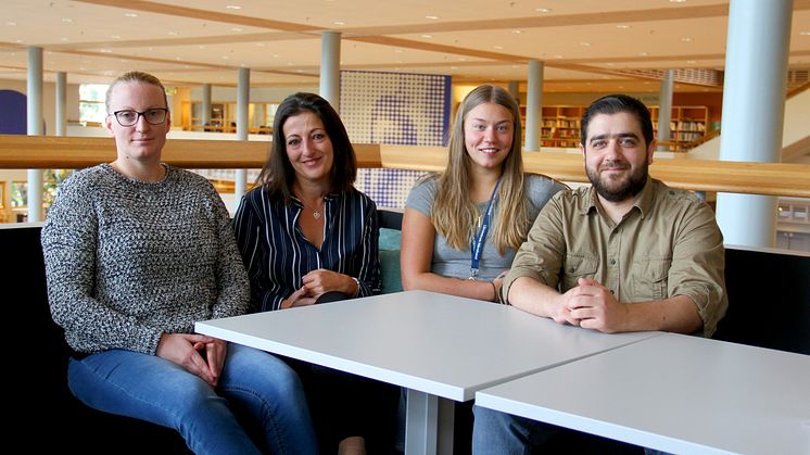 Jelenka Kolarevic, Muradije Barlovic, Sara Söderström och Feras Araout studerar Arbetsintegrerad lärarutbildning.