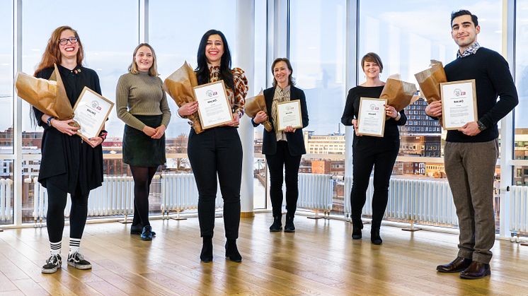 Fr.v. Lilli Auginski, Studentkåren Malmö; Linn Svärd, SFS; Zeynep Erdal, Studentstadskoordinator; Kerstin Tham, Malmö universitet; Katrin Stjernfeldt Jammeh, Kommunstyrelsens ordförande; Matin Farzad, Odontologiska studentkåren Malmö