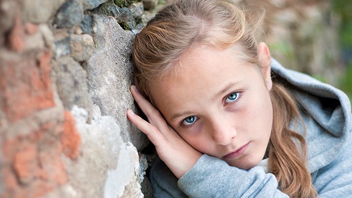 Avhandling om psykosociala åtgärder hos barn som mist en förälder i cancer