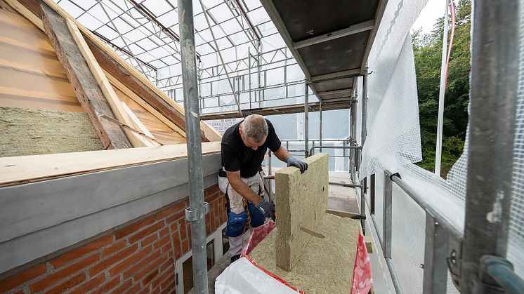 Danskerne ville energirenovere deres bolig – hvis de fik støtte og vidste hvordan