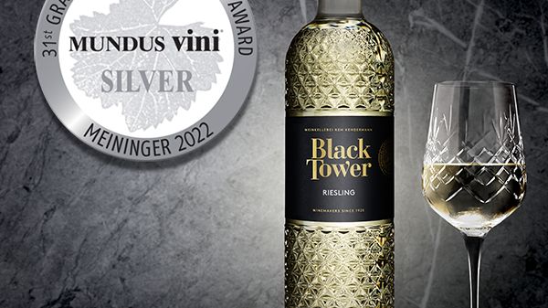 Silvermedalj till Black Tower Riesling Club Edition på prestigetävlingen Mundus Vini!