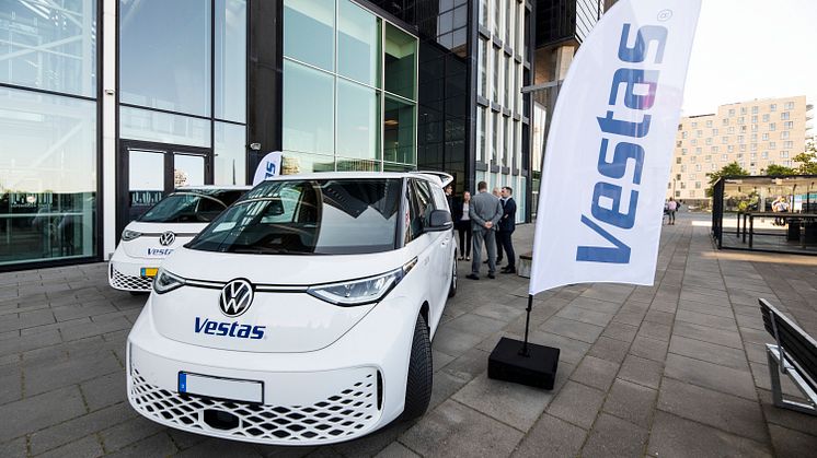 ID. Buzz Cargo + Vestas