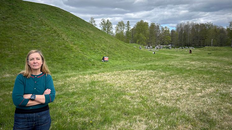 Nina Eklöf vid Anundshög.jpg