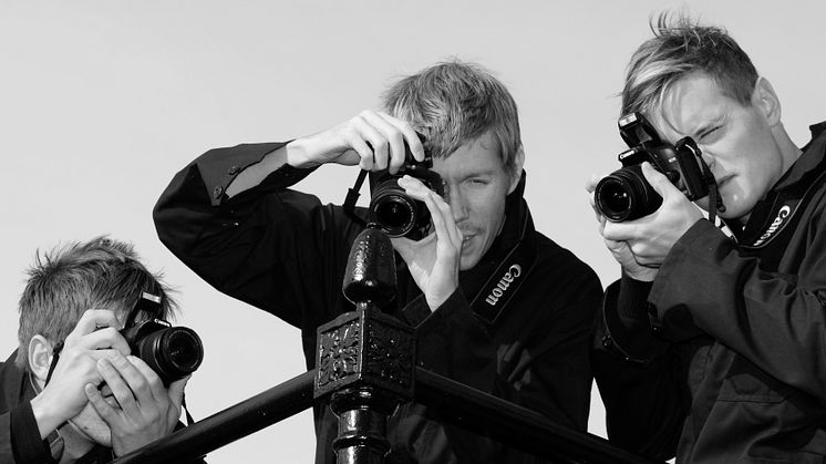 Pressmeddelande: Canon och Röda Korset i kärleksprojekt tillsammans med Form Us With Love