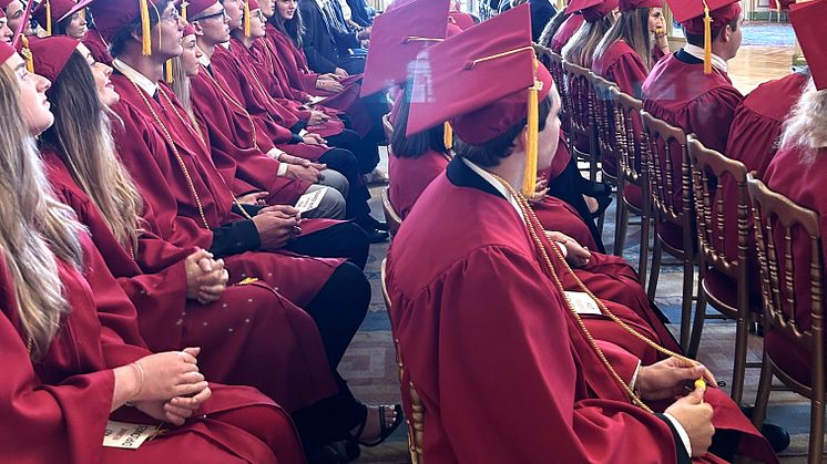  La Ceremonia de Graduación del Dual Diploma en París