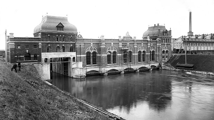 Wasserkraftwerk Gersthofen.jpg