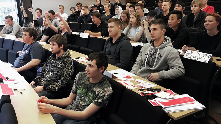 Engasjerte elektroelever på FSE-kurs