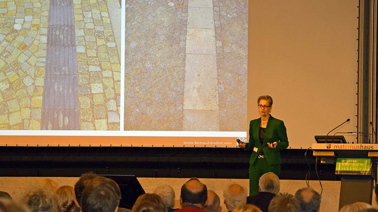 Norm- oder Funktionserfüllung? Nadine Metlitzky zum Thema Bedarfsgerechte Barrierefreiheit