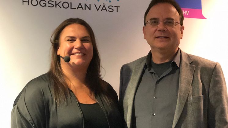 Susanne Hägglund välkomnades av rektor Martin Hellström som också inledde HBTQ+dagarna.