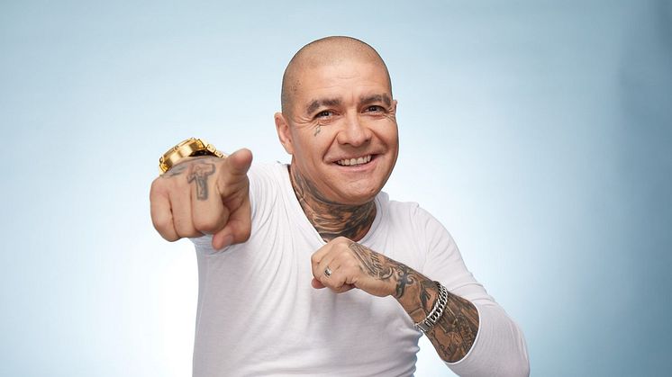Mendez är en chilensk-svensk artist, senast aktuell i Melodifestivalen 2018.