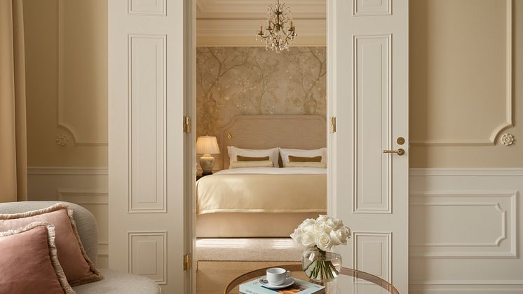 HotelKamp_ExecutiveSuite_002.jpg