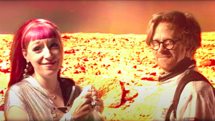 Josefinito och Ankan. Ur videon "Holidate". Foto: Oskar Cresso.