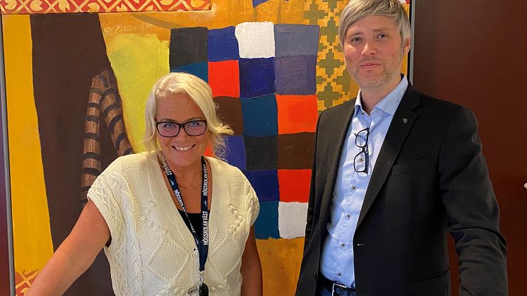 Ulrika Lundh Snis och Joel Andersson har gedigna akademiska erfarenheter och kliver nu på som ledare för högskolans kompletta akademiska miljöer.