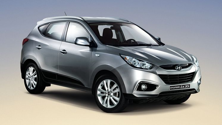 MED NYA ix35 PRESENTERAR HYUNDAI ÄVEN ETT NYTT FORMSPRÅK