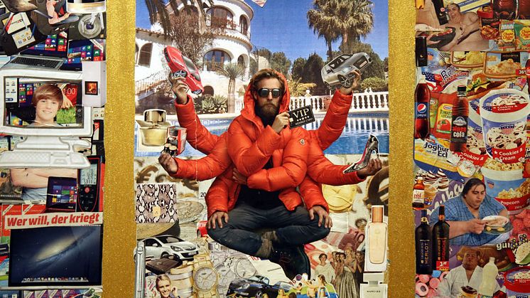 Zeitgeschichtliches Forum Leipzig - Collage in der Ausstellung "Purer Luxus" - Foto: Isabell Gradinger 