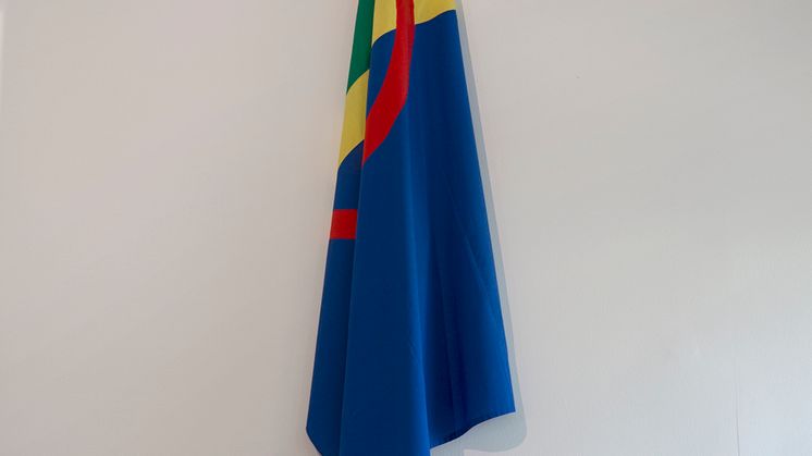 Låt älven leva. Synnöve Persen, Samisk flagga 1977