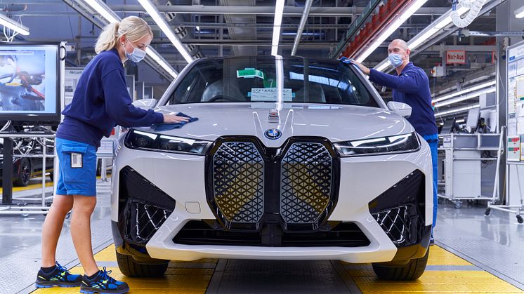 BMW iX i produksjon