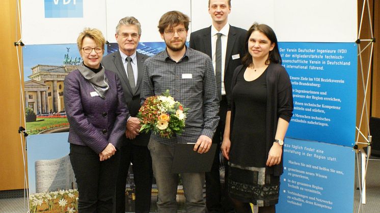 Wirtschaftsinformatik-Masterabsolvent der TH Wildau erhielt 1. Preis des VDI für Entwicklung einer Flugrettungsplattform für den Katastrophenschutz