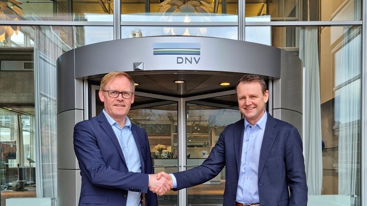 Bjørn Richard Spongsveen, Global Technical Manager, PA Industrial (DNV) og CCO Morten Aasen (Trainor) mener samarbeidsavtalen er vinn-vinn både for selskapene og kundene. Foto: DNV