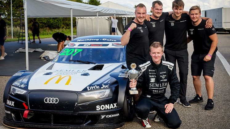 Semler Premium Motorsport sikrede første sejr ved Grand Prix Danmark