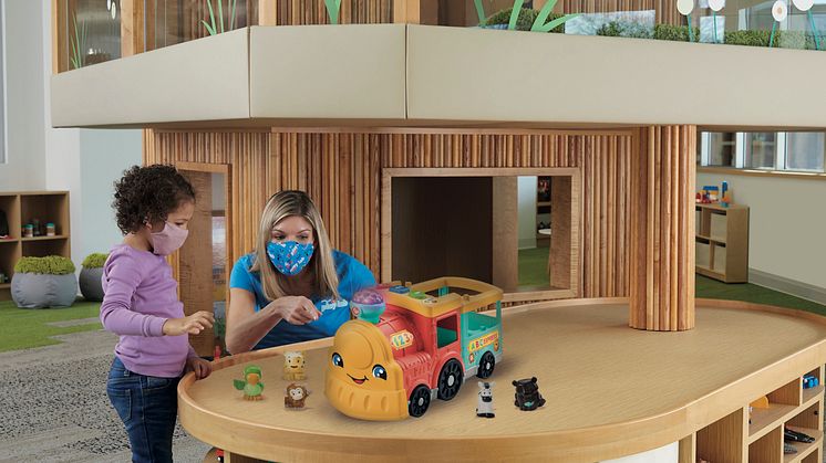 Im Fisher-Price Play Lab werden seit mehr als 60 Jahren mithilfe von modernster Technologie und unter bewährten Methoden Spielzeuge entwickelt, die perfekt auf die Unterstützung frühkindlicher Entwicklung zugeschnitten sind.
