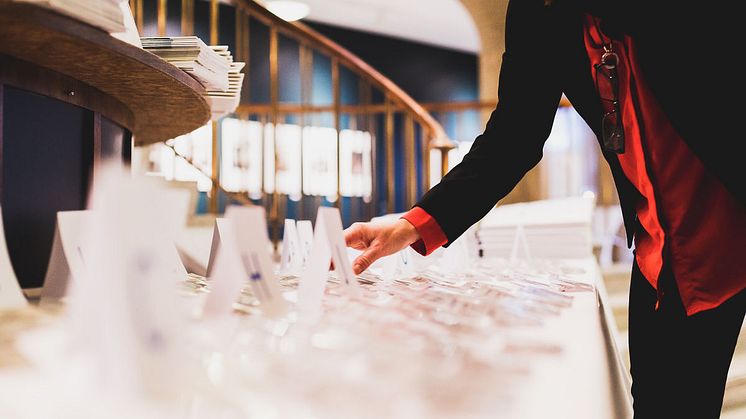 Förberedelser inför konferens på Halmstads Teater. (Foto: ANNA RELJANOVIC)
