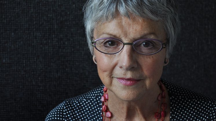 Författarporträtt: Patricia Tudor-Sandahl (fotograf: André de Loisted)