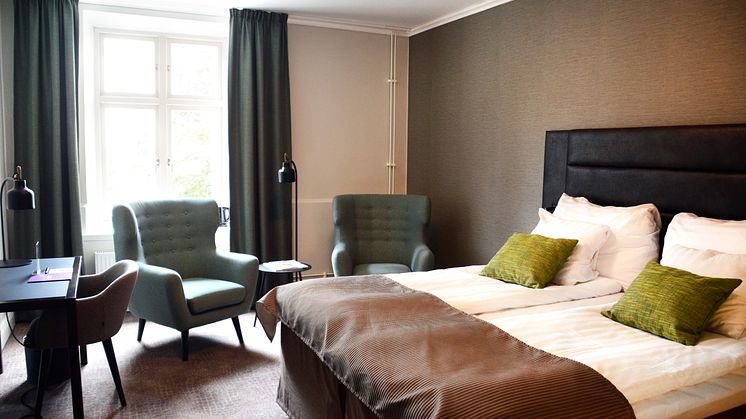 Hotel-superior-room-overview-clarion-collection-hotel-victoria