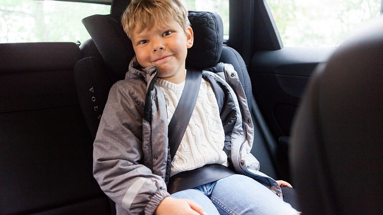 Tips för en säkrare vinterresa med barn i bilen