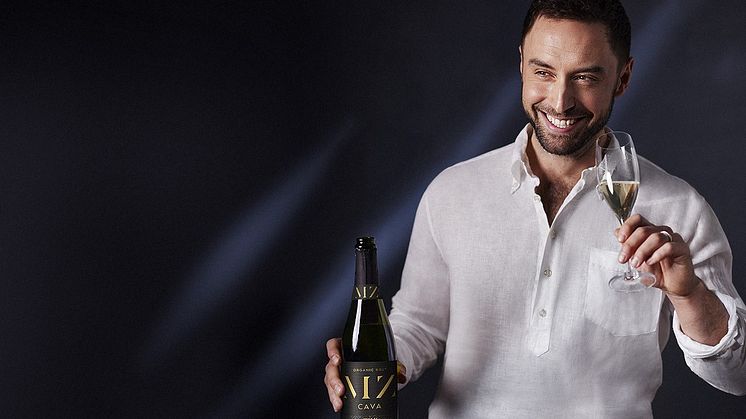  ¡Hola! Europe! Måns Zelmerlöws Cava lanseras nu i Europa!