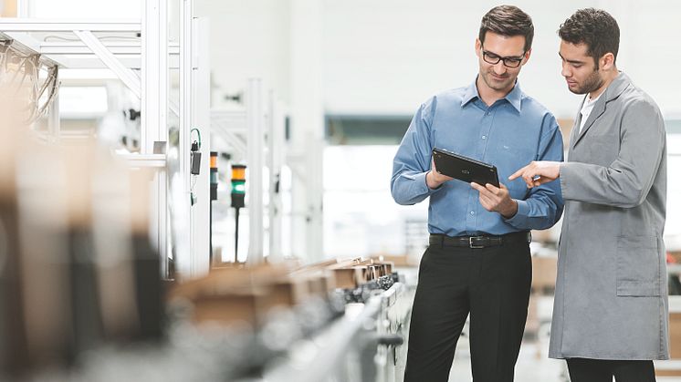 Fujitsu digitaliserar industrimiljöer med ny IoT-lösning  