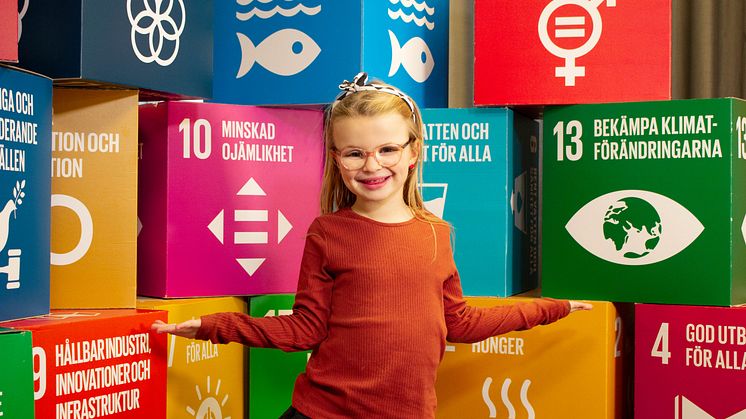 Ines mål. Så heter serien där 7-åriga Ines  Stengren träffar kommunens tjänstepersoner för att ställa frågor om de 17 globala målen för hållbar utveckling..jpg