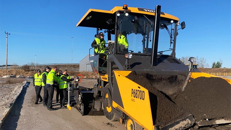 Swecon erbjuder ännu bättre service för väganläggningsmaskiner