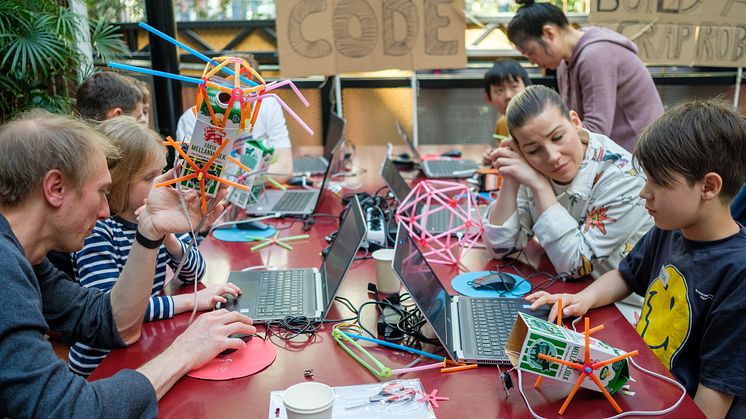 kids-hack-day_20230415_CA_03