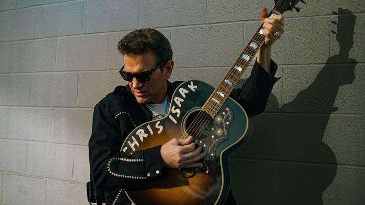 Chris-Isaak_OutsidePortraits-049PhotographerCreditAndrewHutto