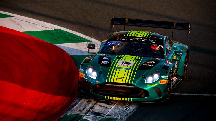 Sebastian Øgaard afsluttede 2024 med GT3-podie i Jeddah