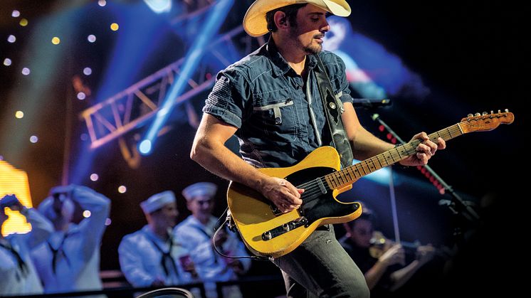 Countrykungen Brad Paisley återvänder till Furuvik