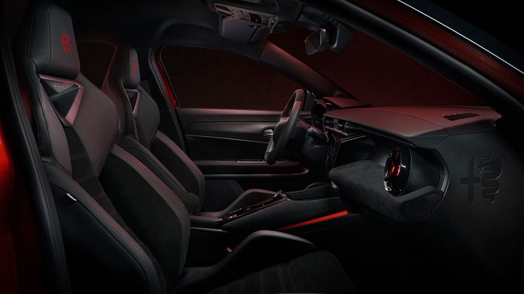 INTERIORS (1).jpg