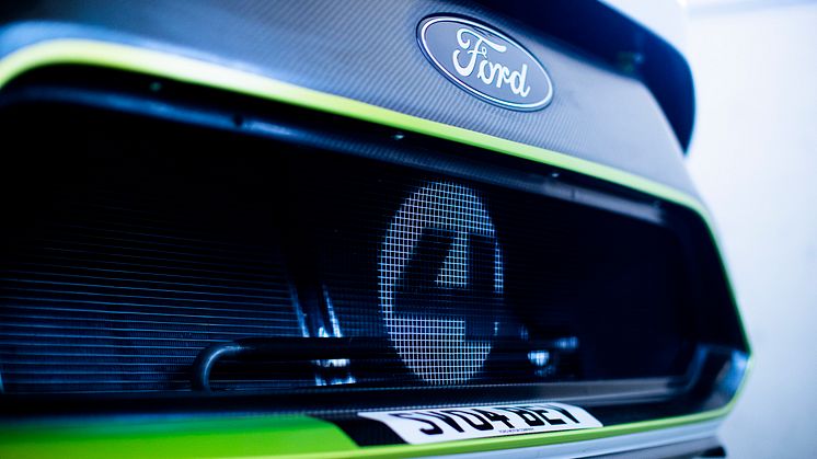 Ford Pro Electric SuperVan 2022 (24)