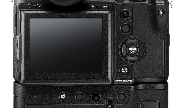 GFX 50S back with EVF and VG-GFX1