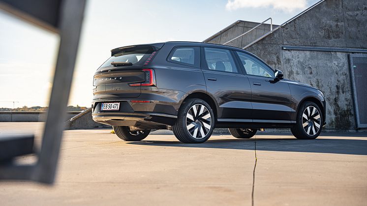 Volvo_EX90_DK-2.jpg