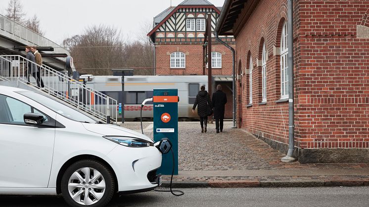 120 nya laddstationer från Clever finns nu uppsatta vid trafikknutpunkter i Öresundsregionen