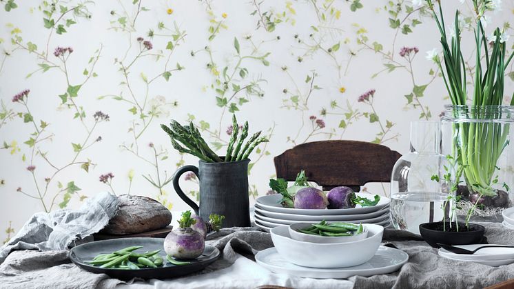 Det mest populära tapetmönstret: klassiska och moderna blommor