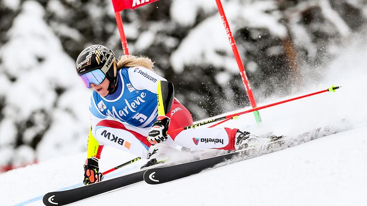 Lara Gut-Behrami races to the podium in the Giant Slalom