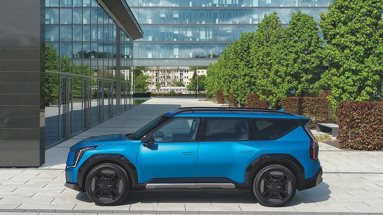 KIA_EV9-GTLine-Static-print_3600x2400_03
