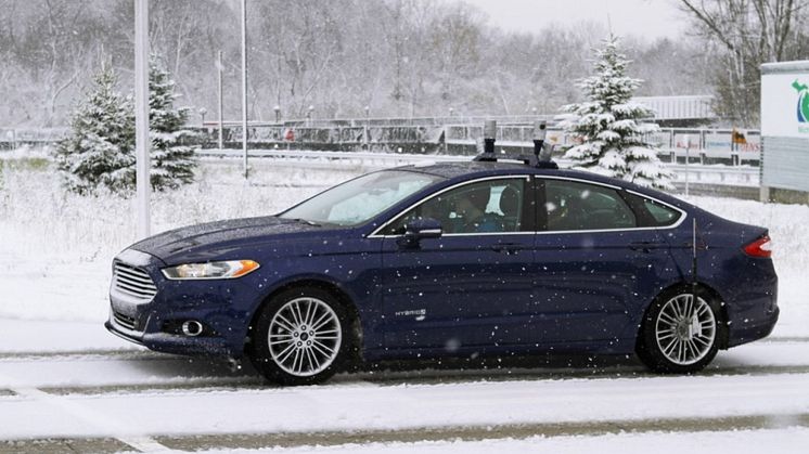 A Ford az iparágban elsőként teszteli önjáró autóit havas utakon, tovább gyorsítva ezzel fejlesztési programját