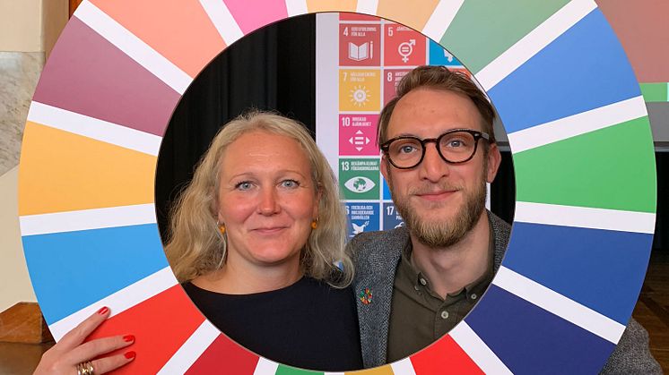 Miljöchef  Erika Fjelkner och Kultur och Fritids utvecklingschef Johan Plambeck deltar i Eslövs kommuns Agenda 2030-utbildning.