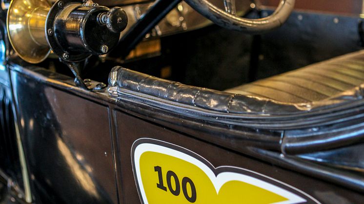 Hertz100 sajtotajekoztato