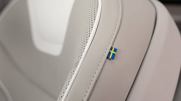 342414_Volvo_ES90_Interior.jpg